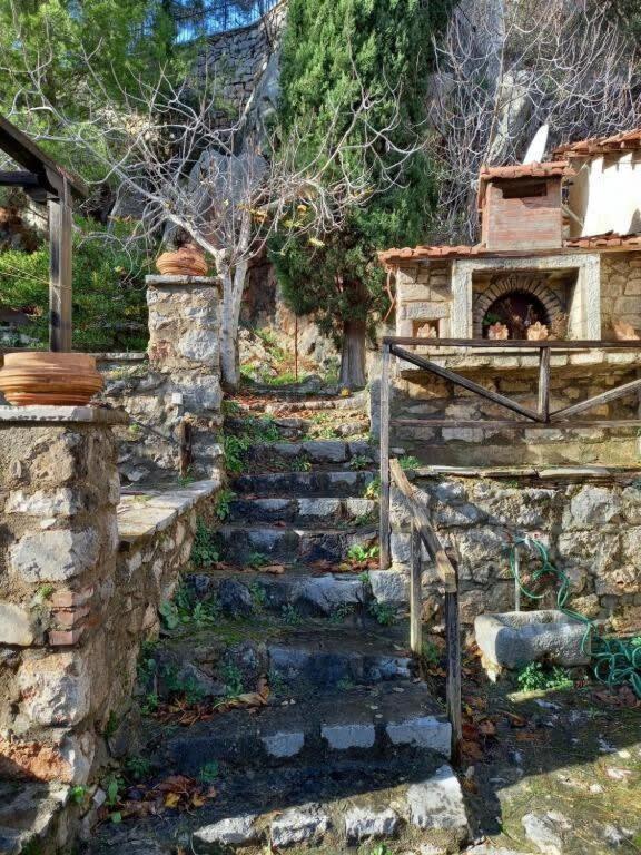 Mariolata Vintage Stone Villa - 4 Season Escape מראה חיצוני תמונה